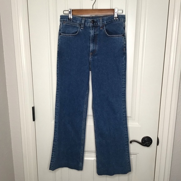 Rag&Bone High Rise Straight Leg Jean. - Picture 2 of 13